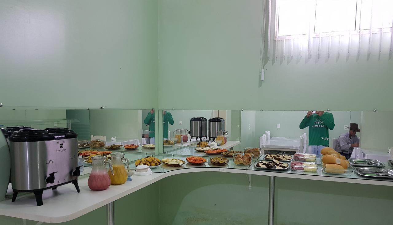 Hotel Central Lacerda Candido Sales Екстериор снимка